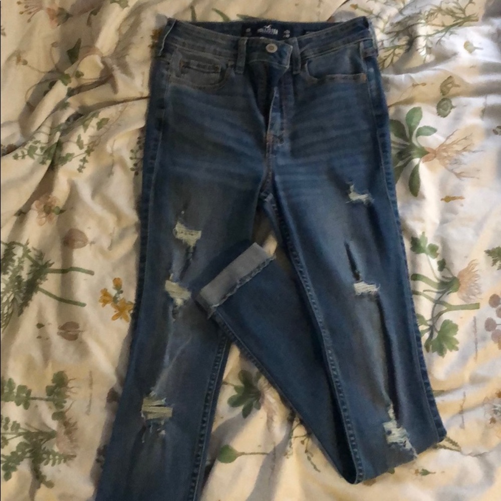 NEVER WORN hollister high-rise jeans